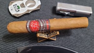 Read more about the article La Flor Dominicana Suave Maceo. Cygaro dominikańskie starej ery.